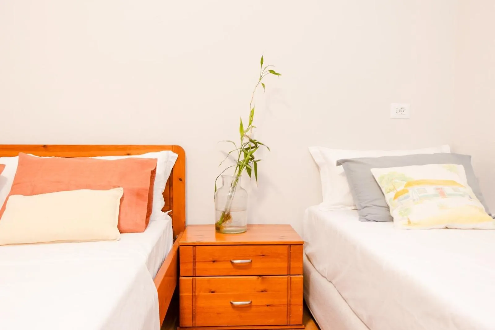 G House Apartment Tirana 0*,  Albania